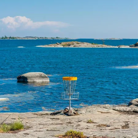 Isakssons 8 * Föglö
